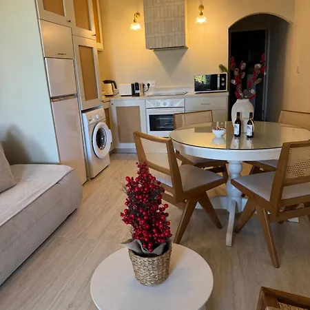 公寓 Nikos Harbour